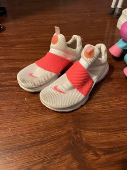 girls nike