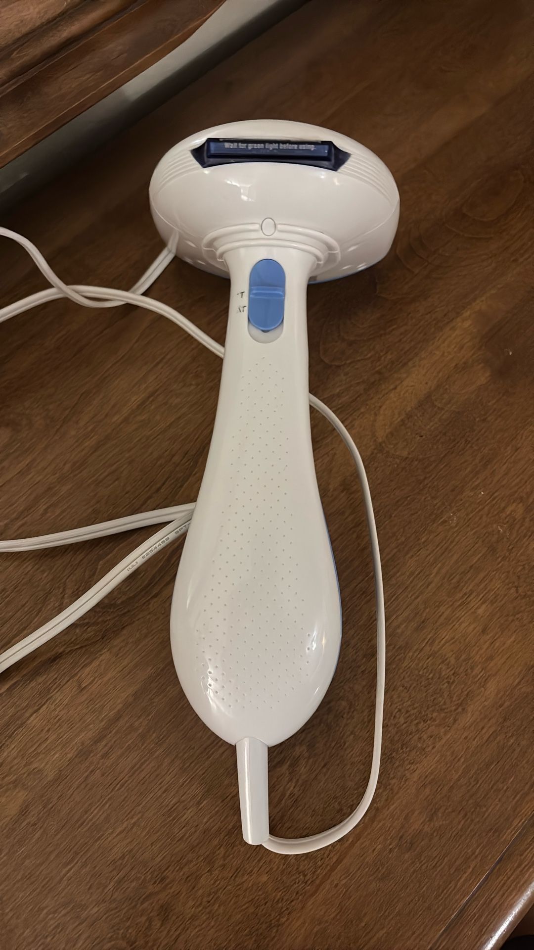 Handheld Clothing Steamer