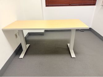 Modern Office Desk