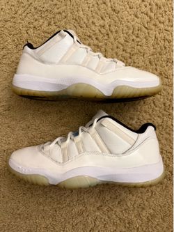Size 10 (Pre owned, no box) - Air Jordan 11 retro low legend blue Columbia