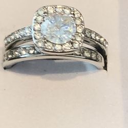 Silver Ring W/ Sparkling Clear Stones- Wedding/ Engagement/ Anniversary - Sz.6