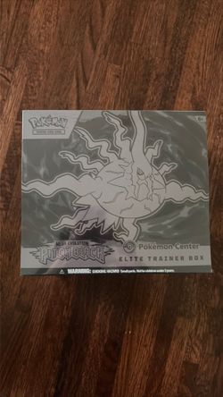 Pokemon Pitch Black Pokemon Center Elite Trainer Box