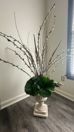 Decorative arrangement