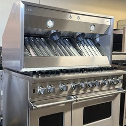 Viking 48”Range Stove 8 Burners And Viking 48”Range Hood 
