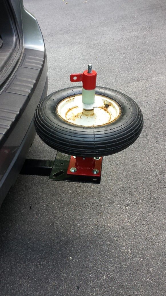 Mini Tire Changer, Hitch-Mounted