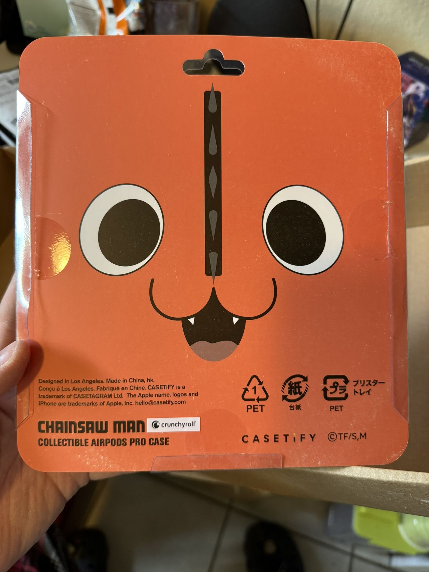 CASETiFY Chainsaw Man Pochita Casetify Collectible AirPods Pro 2 