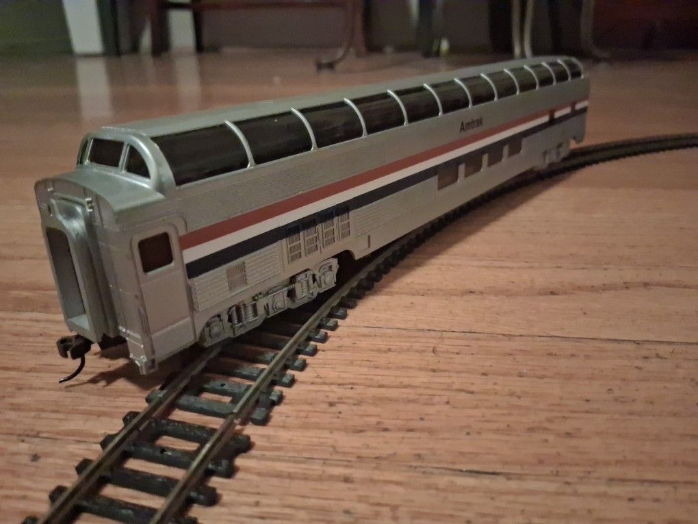 Amtracjk Train