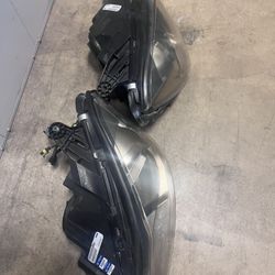 2 SETS OF MERCEDES BENZ HEADLIGHTS FOR SALE 