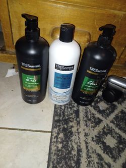 Tresemme Shampoo And Conditioner I Have 5 Dial Handsoapa With This Bundle For 5 Dollars All For 20 Dollars 