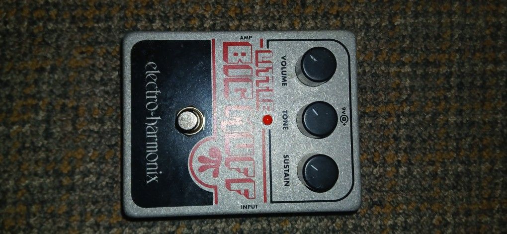 Electro-Harmonix Little Big Muff fuzz pedal