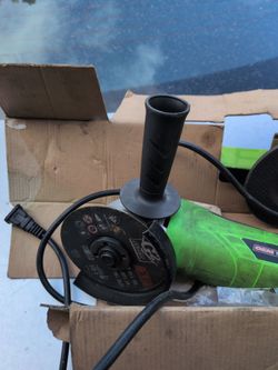Angle grinder