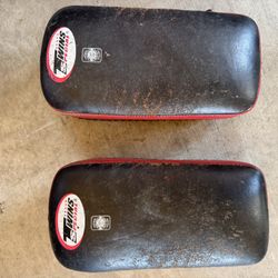 Muay Thai Kicking Pads