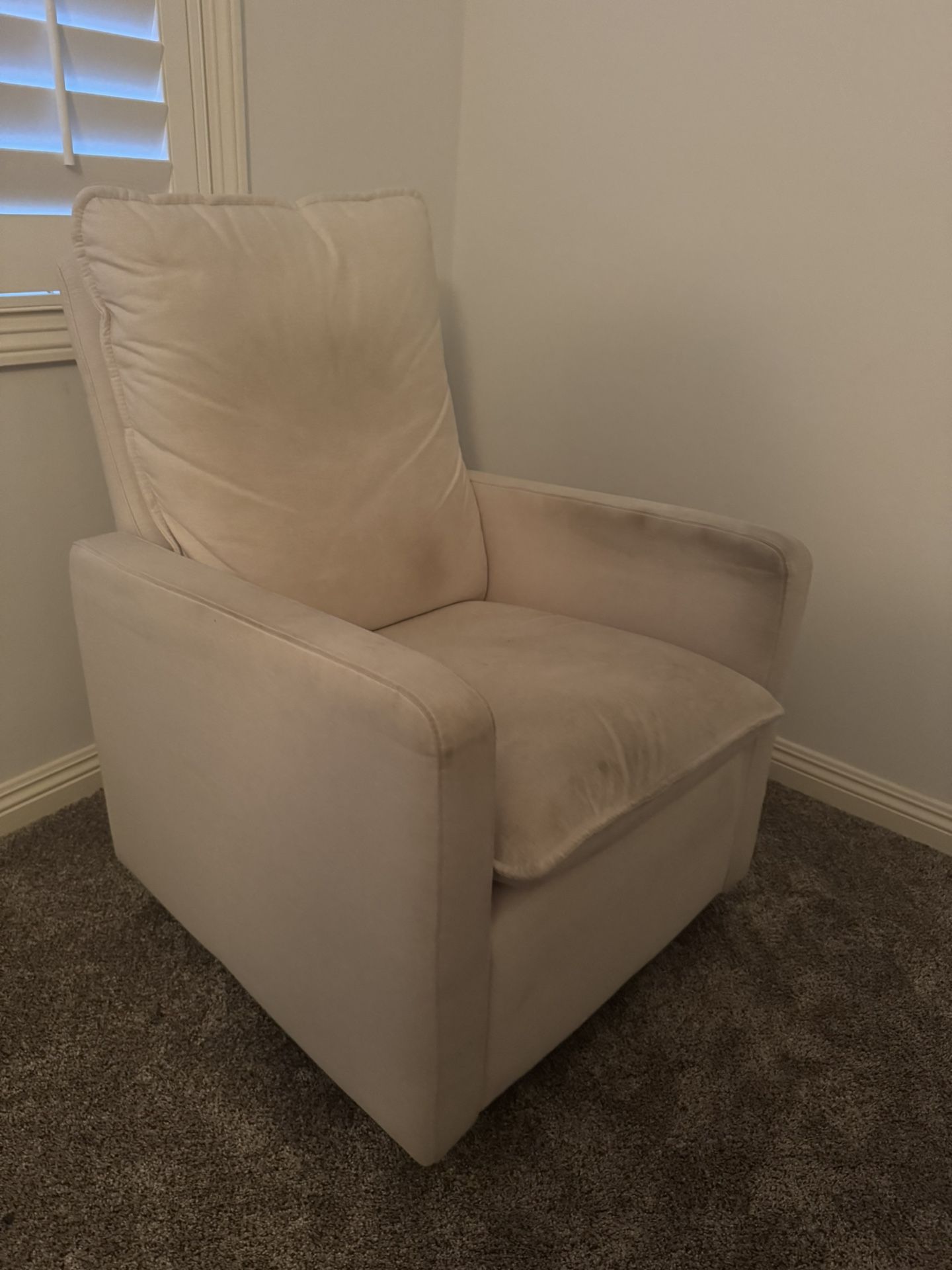 Plush Pillowback Glider Chair