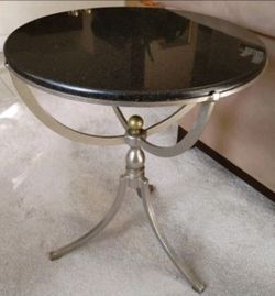 ART-DECO STYLE NICKEL ROUND ACCENT TABLE WITH POLISHED MARBLE TOP