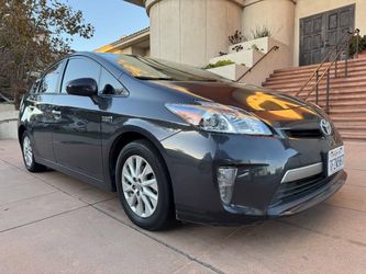 2014 Toyota Prius Plug-in