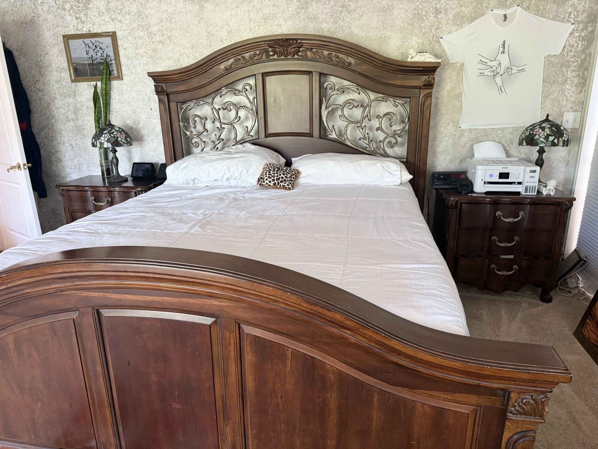 Solid Bedroom Set