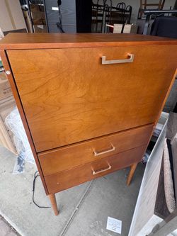 Lifestorey Jasper Tall Bar Cabinet Walnut