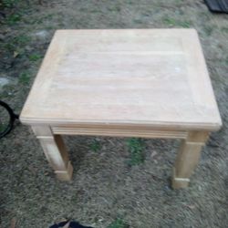 AWESOME LANE  BUILD TO LAST CEDAR WOOD TABLE!!