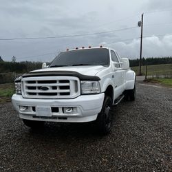 2004 Ford F-550