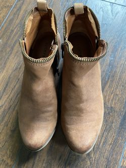 Women’s Lucky Brand Bartalino Basel Zipper Boots Booties 6.5