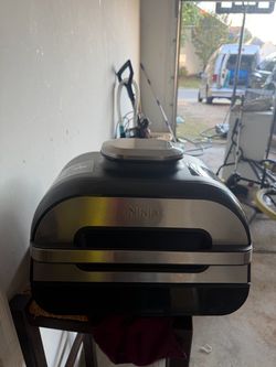 Moving sale