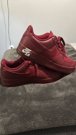 Men’s Nike size 7