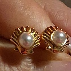PANDORA DISNEY AUTHENTIC ROSE GOLD PLATED PRINCESS ARIEL SHELL TREATED PEARL STUD EARRINGS