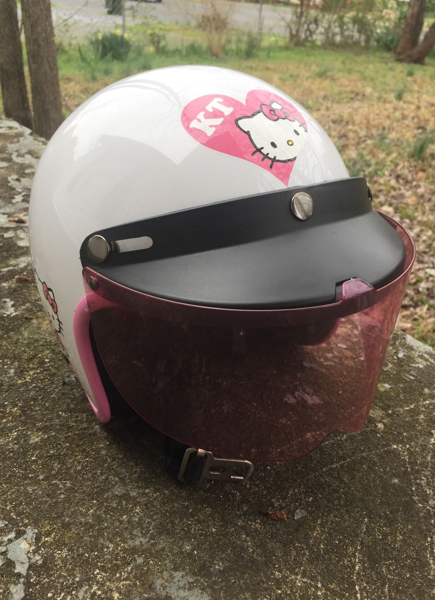 Hello Kitty Helmet