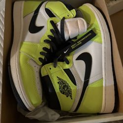 JORDAN 1 RETRO HIGH OG VISIONAIRE 