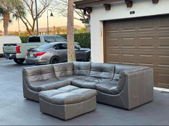 Couch/Sofa Sectional - Gray - Modular - Delivery Available 🚛