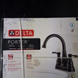 Delta Centerset Bathroom Faucet