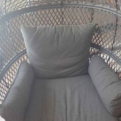 New Egg Chair!!