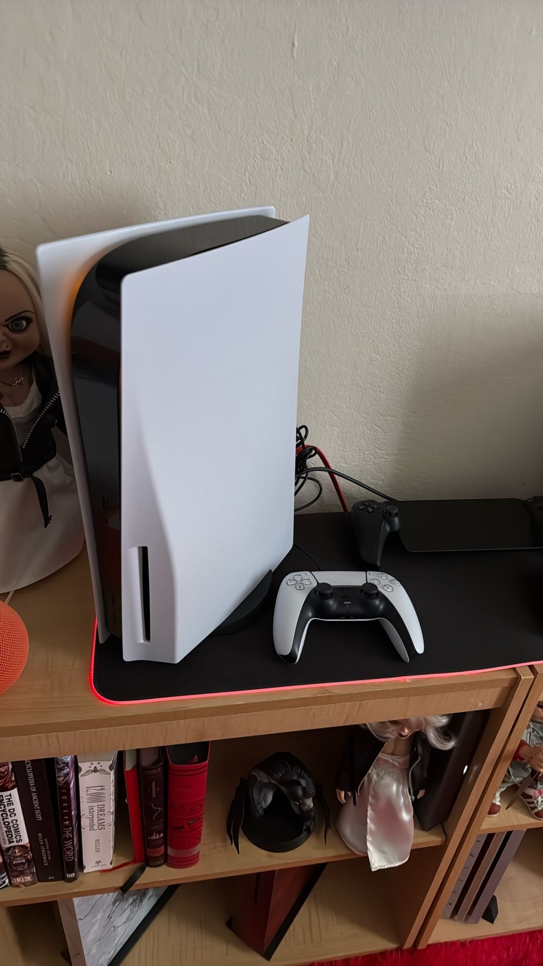 PS5 1Tb Maintained Well Need Gone 