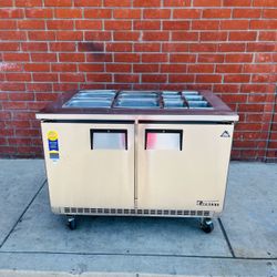 Everest Refrigeration EOTP2 47 1/2" EOTP Series Mega Top Sandwich/Salad Prep Table w/ Refrigerated Base, 115v