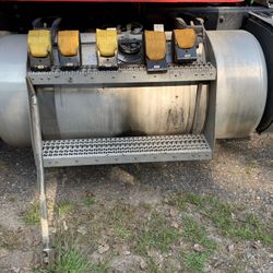 4”x50’ 5400lb Cargo Straps With Winch Bar