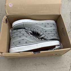 Yankees Vans