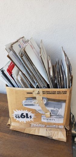 Free Moving Mailing Boxes For Shipping. Medium And Large Priority. Not Been Used, A Little Bit Dusty On Top Since Stored In The Garage.