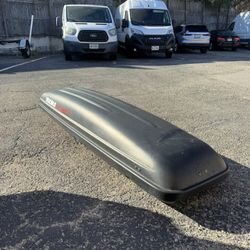 Yakima SpaceBooster Roof Cargo box