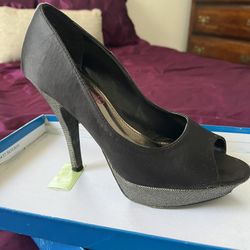 Kenneth Cole Unlisted