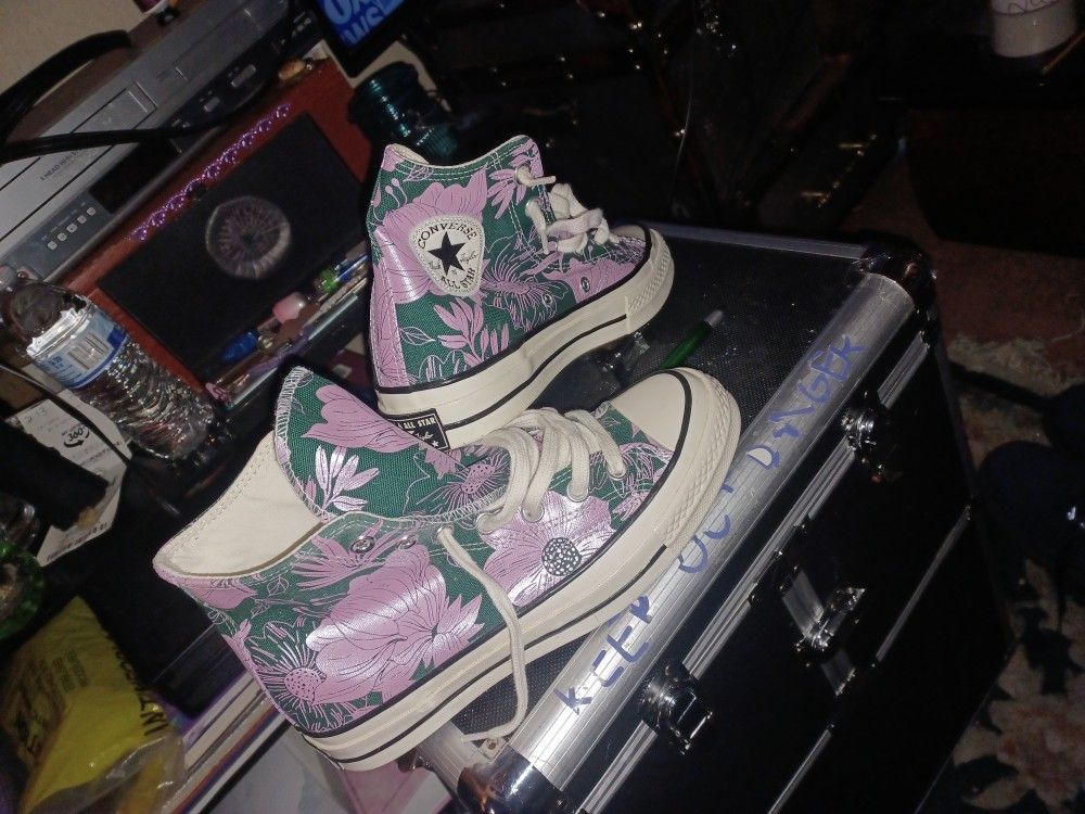 Converse