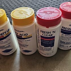 Hot Tub Test Strips And shock. LOCAL PICK UP ONLY 