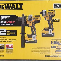 20V MAX XR Hammer Drill and ATOMIC Impact Driver 2 Tool Cordless Combo Kit with (2) 4.0Ah Batteries, Charger, and Bag
