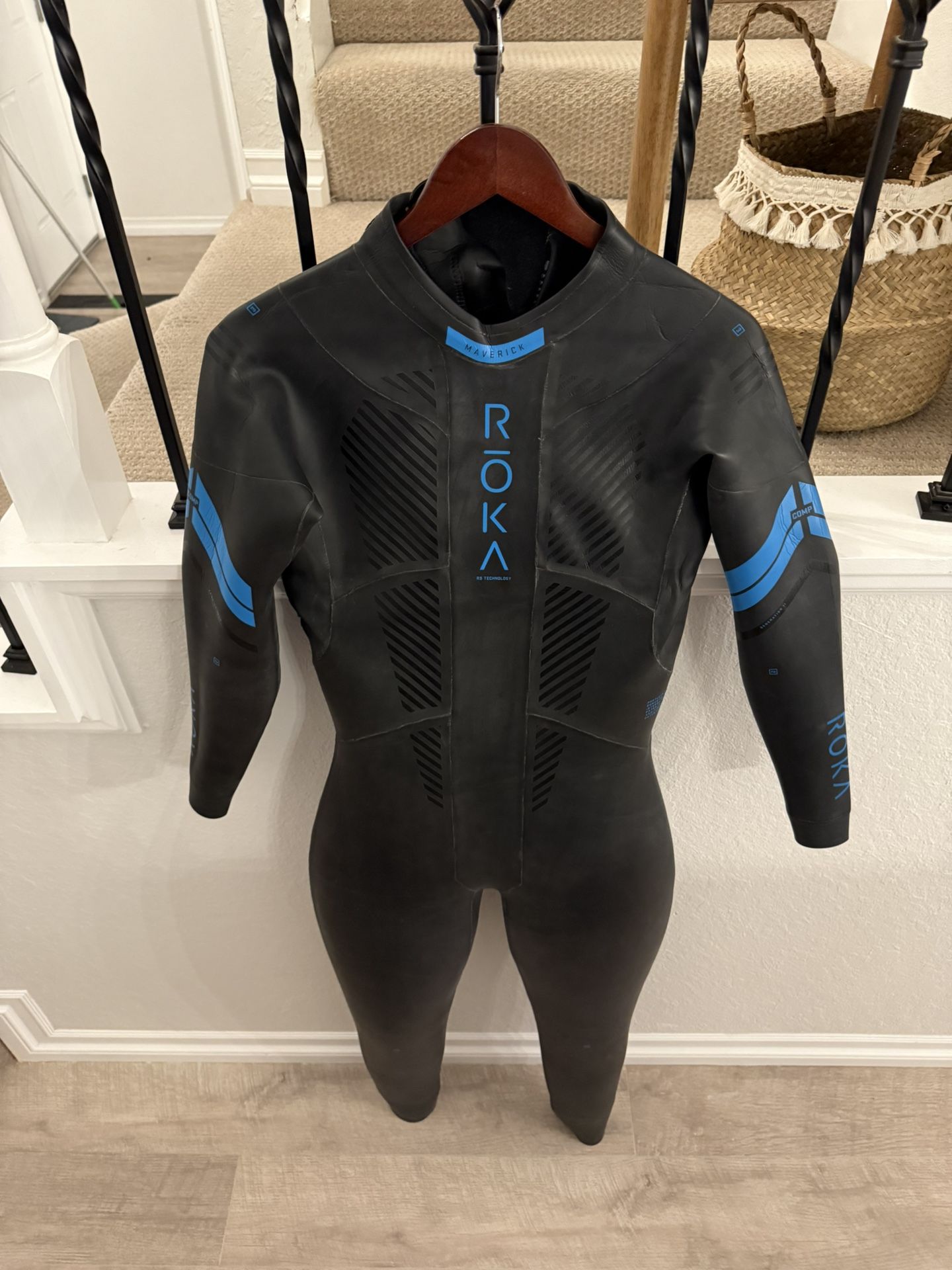 Roka Wetsuit for Sale in Loma Linda, CA - OfferUp