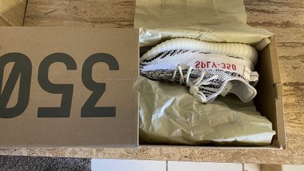 adidas gazelle silver green womens Yezzy boost 350 V2 Zebra  Zeuskicks