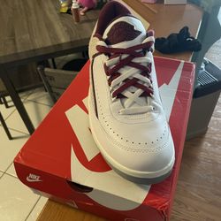 Jordan 2 Retro Lows ‘cherrywood’