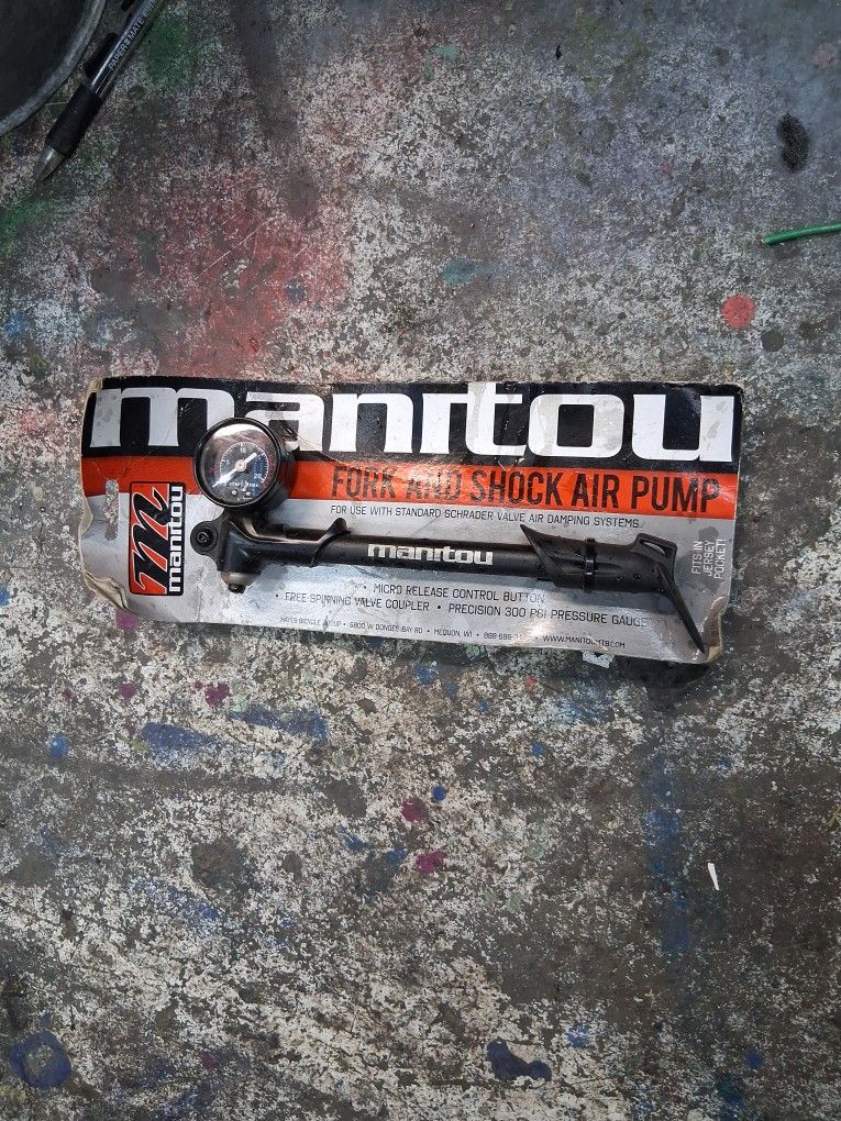 Manitou Suspension Pump