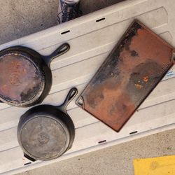 Lodge Cast Iron Pans & Griddle 