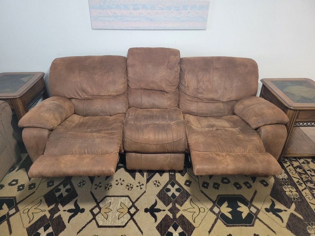 Reclining Sofa Couch – Dual Recliners, Smoke-Free Home