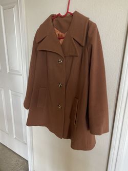 Womans Coat Fits  M/L 