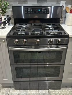 Samsung Double Oven Gas Range